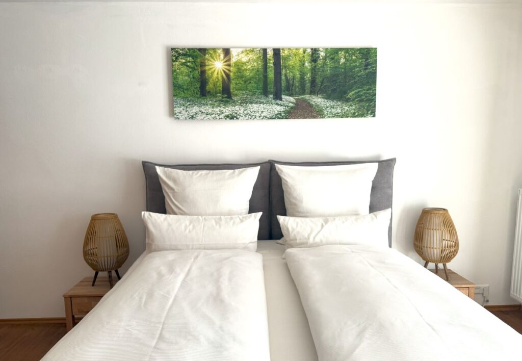 Schlafzimmer 2 mit Doppelbett FeWo Brunnen